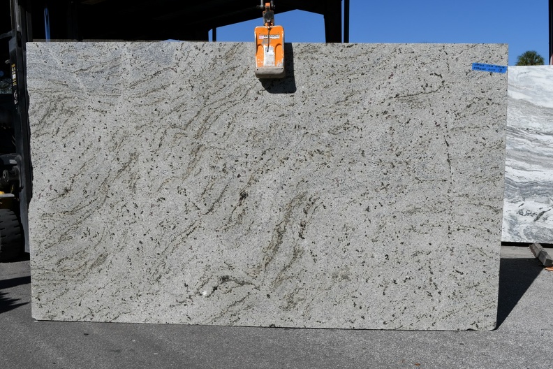 LAPIDUS WHITE 3CM LOT 3P322288 130X77 LAPIDUS WHITE 3CM LOT 3P322288