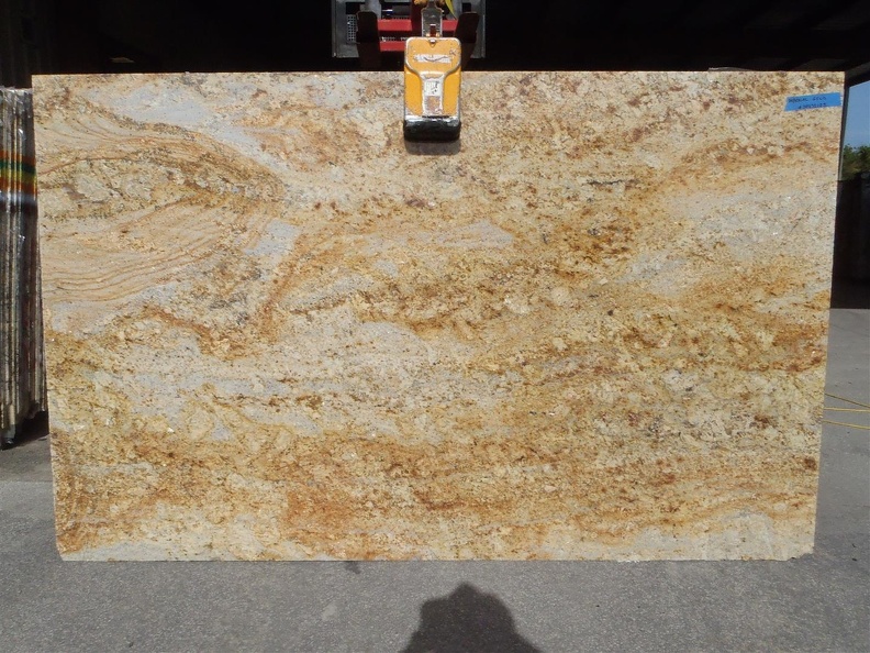 IMPERIAL GOLD 3CM LOT 3P472123 114X71.JPG